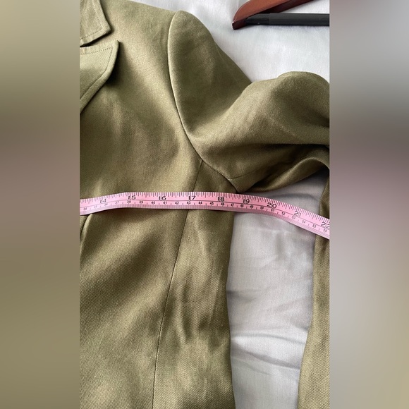 NEW ELIE TAHARI KHAKI BLAZER WOMEN’s - Picture 3 of 12